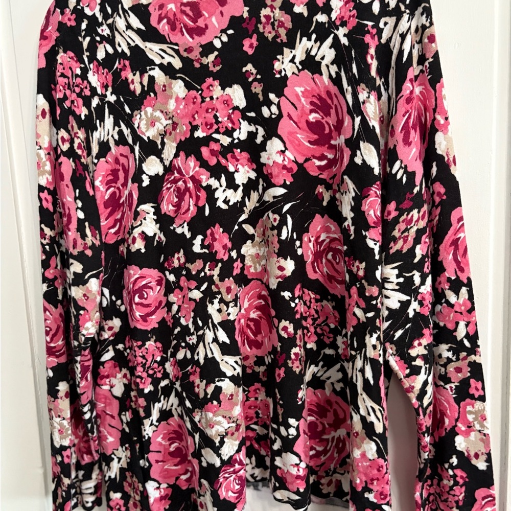 ⭐️$4 when bundled- Charter Club Cardigan with rhinestone details - Picture 5 of 5